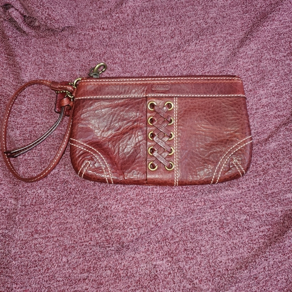 Vintage Coach leather wristlet wallet pouch